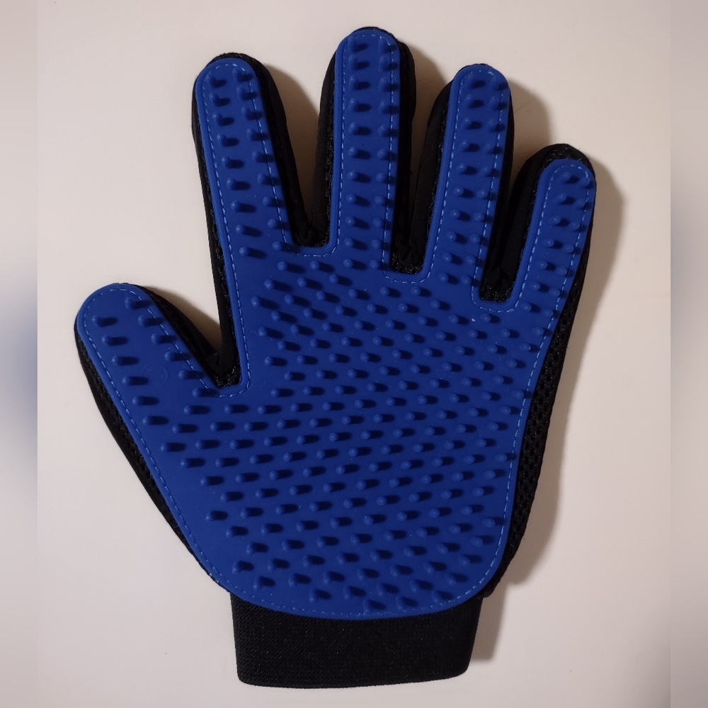 4/$20 Black and Blue Pet Grooming Glove Silicone Mit
